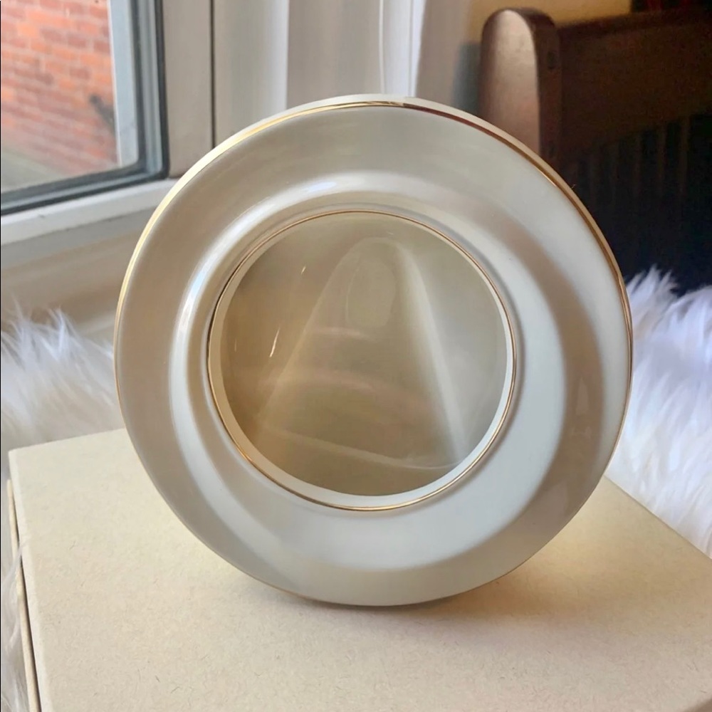 Lenox Round Picture Frame